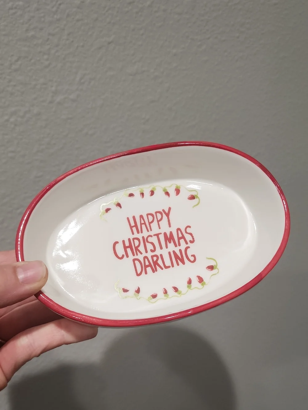 NWT CREATIVE CO-OP 3 HOLIDAY OVAL RAMEKINS
